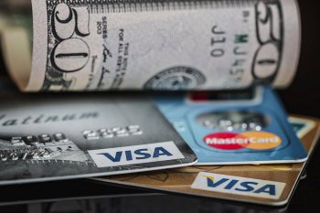 Dólar a $ 900: ¿Qué hago con la tarjeta de crédito internacional?