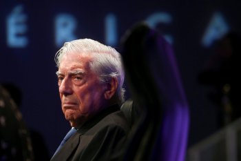 Decodificando la despedida de Vargas Llosa de la ficción